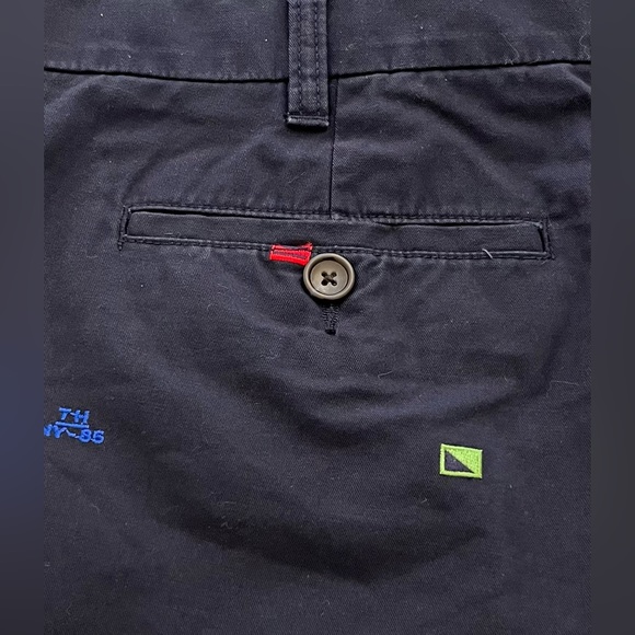 Men's TOMMY HILFIGER shorts size 38 waist Navy with square print - Picture 4 of 5